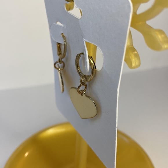 2two pairs Heart dangle earrings - Picture 4 of 9